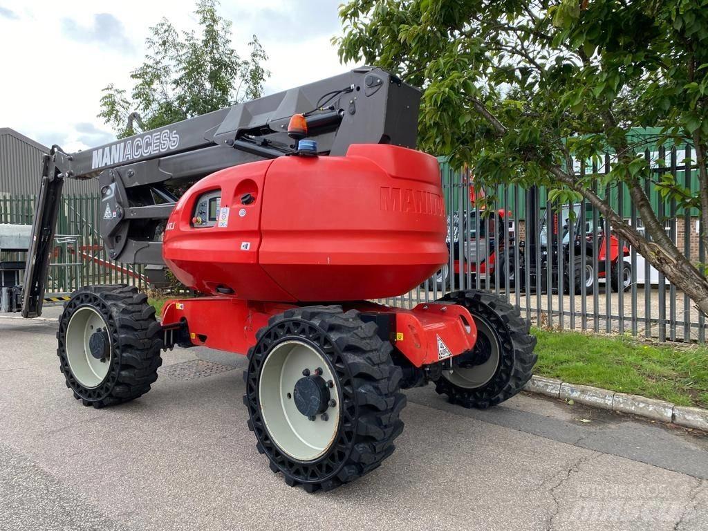 Manitou 200 ATJ Articulated boom lifts