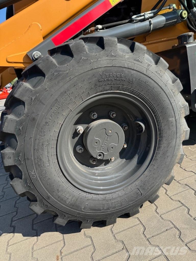 CASE 851 EX 4WD Pro Backhoe Loaders