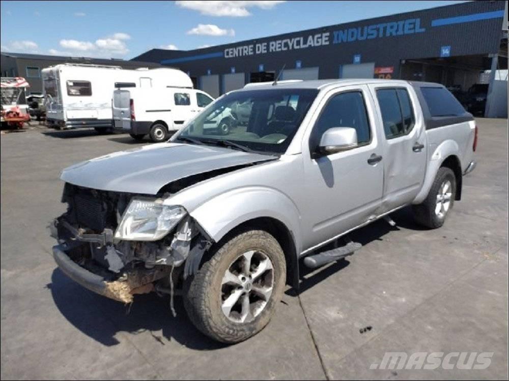 Nissan Navara 1 Pickup Trucks