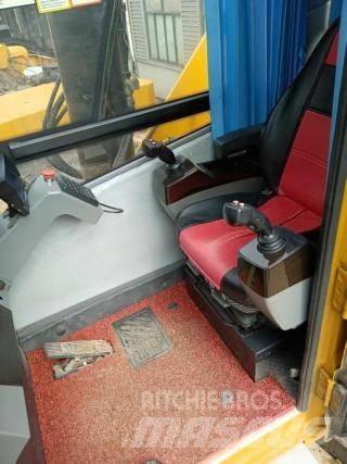 Sany STC550T5 Mobile and all terrain cranes