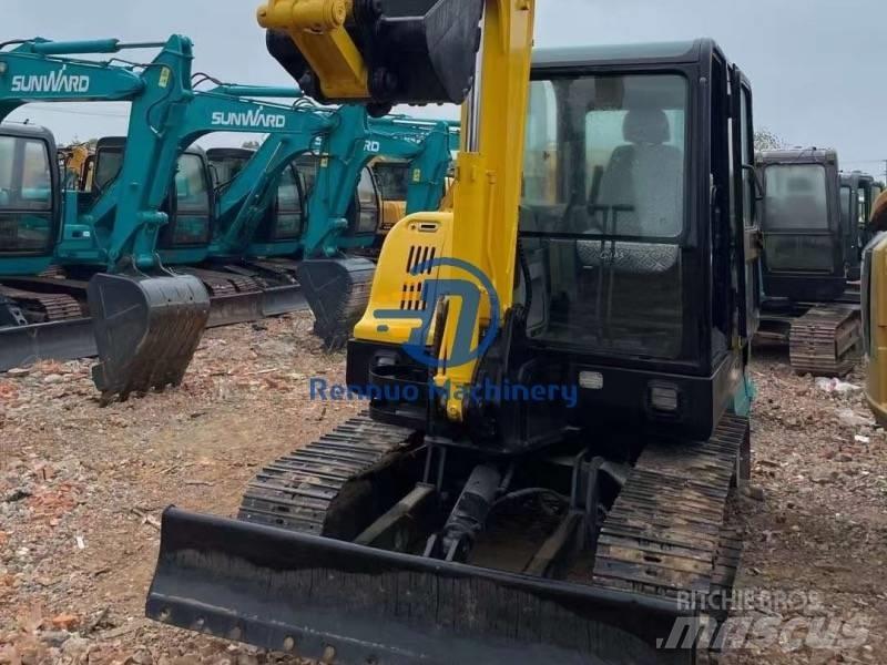 Hyundai 60 Mini Excavators <7t (Mini Diggers)