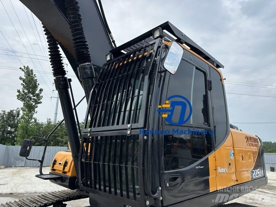 Hyundai 225LC-9S Crawler Excavators