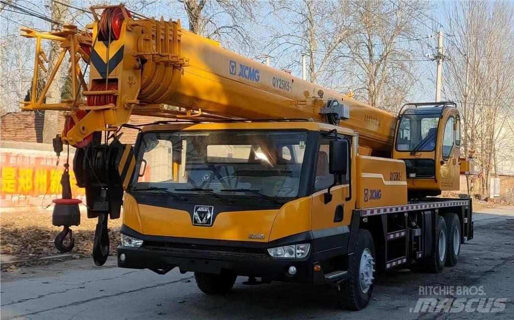 XCMG QY 25 K-I Mobile and all terrain cranes
