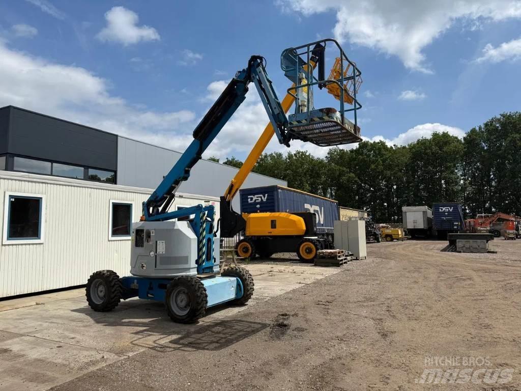 Genie Z34-22 Articulated boom lifts