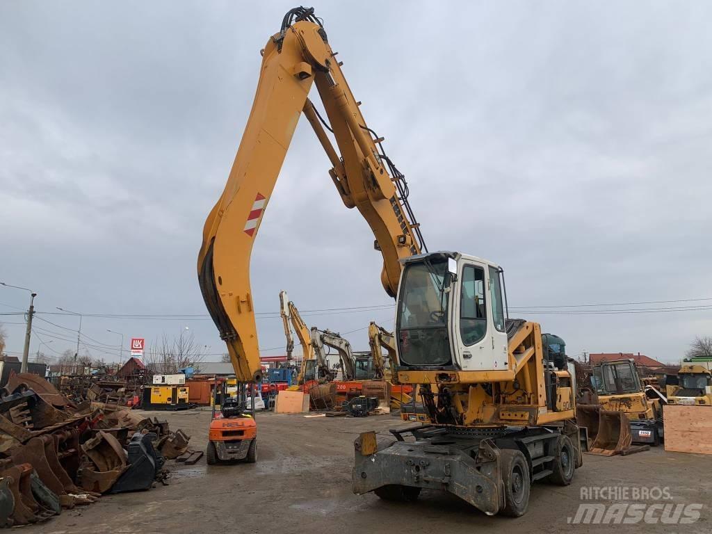 Liebherr A 904 C Wheeled Excavators