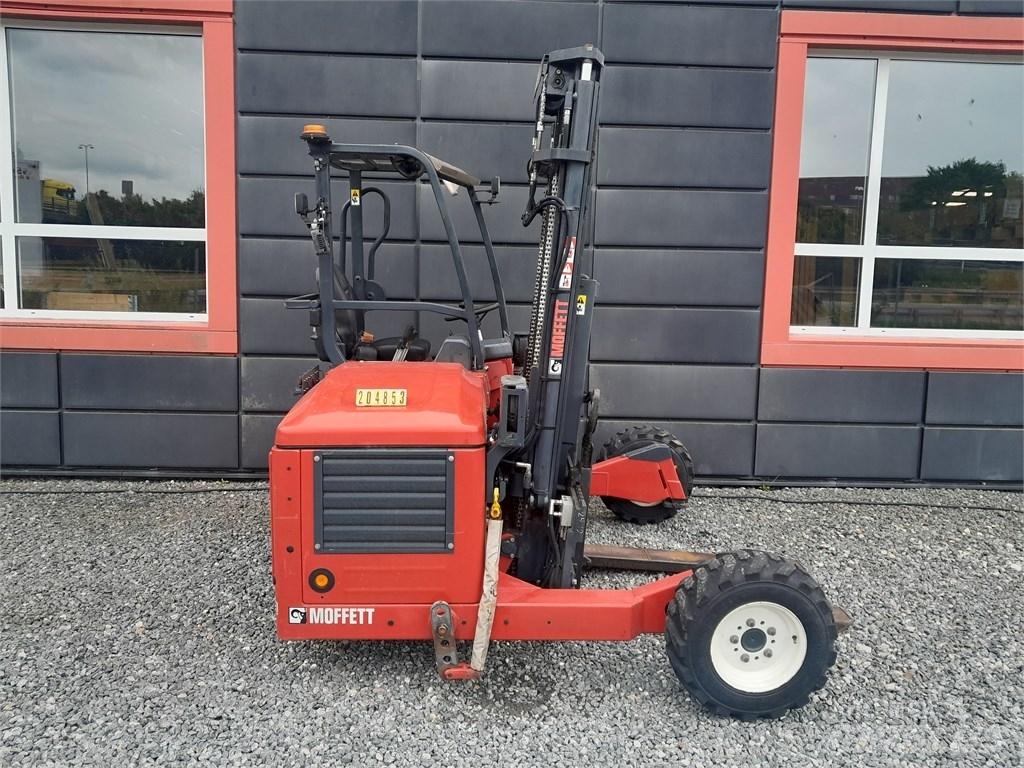 Moffett M4 25.3 Misc Forklifts