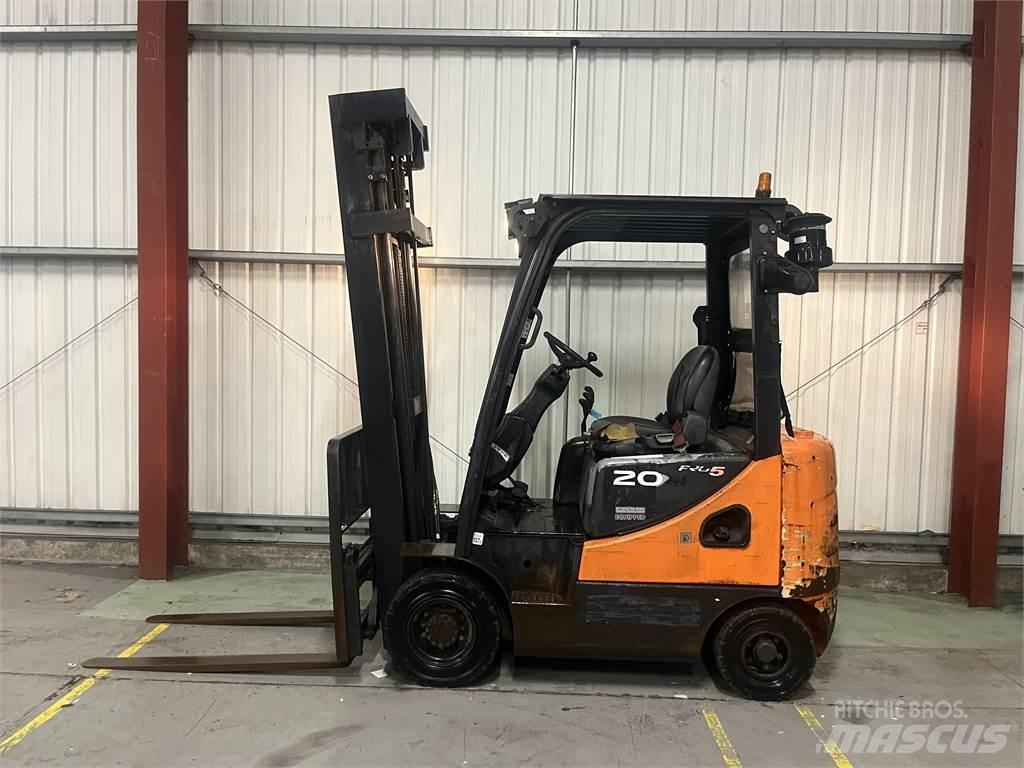 Doosan D20SC-5 Diesel Forklifts