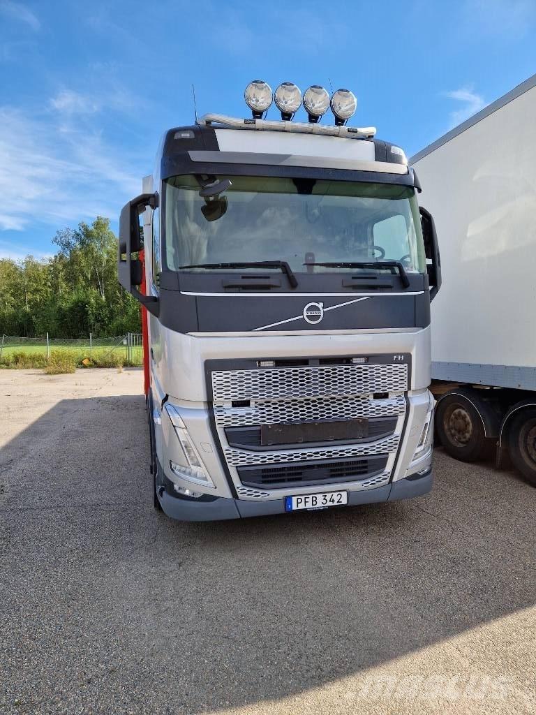 Volvo FH 13 460TC Flatbed Trucks