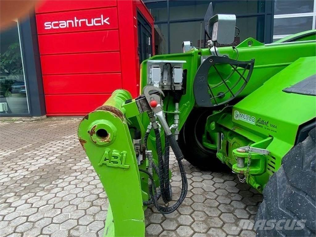 Merlo P27.6 TOP Telescopic Handlers