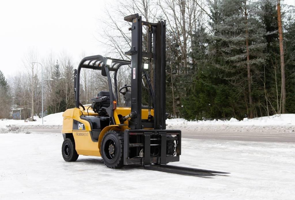CAT DP 35 N Diesel Forklifts