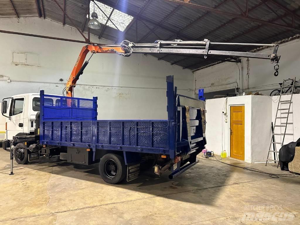 Nissan ATLEON 140 Flatbed Trucks