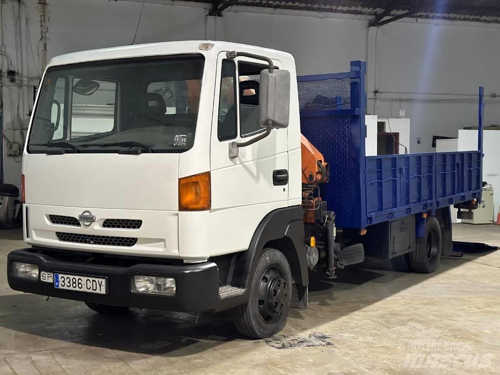 Nissan ATLEON 140 Flatbed Trucks