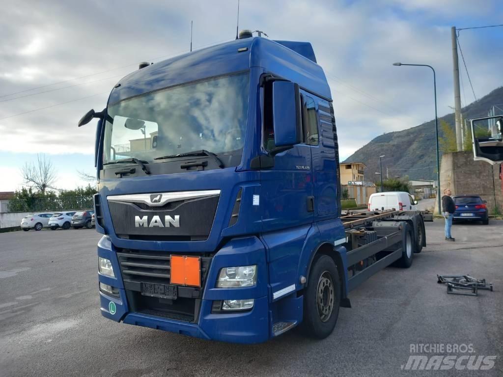 MAN TGX 26.420 Car Haulers