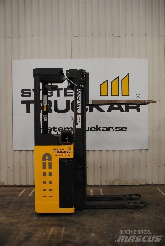 Atlet A/STFVJN360 Self Propelled Stackers