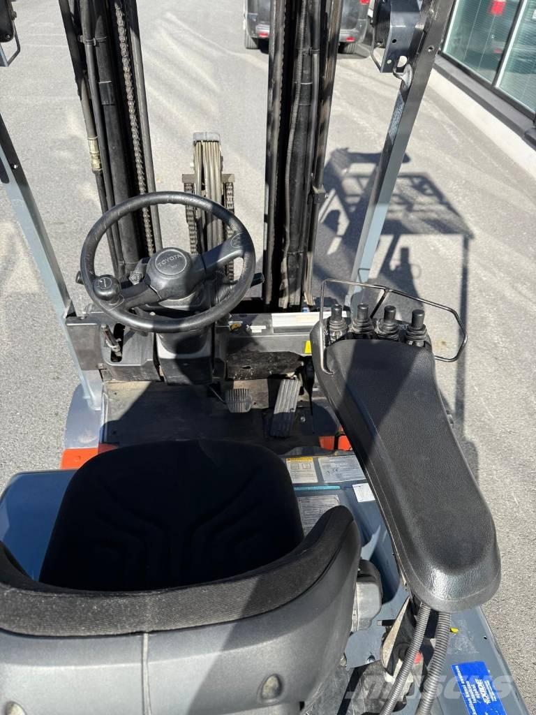 Toyota 7 FBEF 15 Electric Forklifts