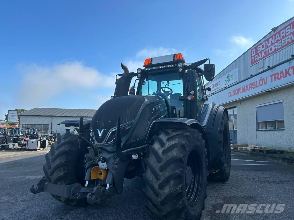 Valtra T 214 D Tractors