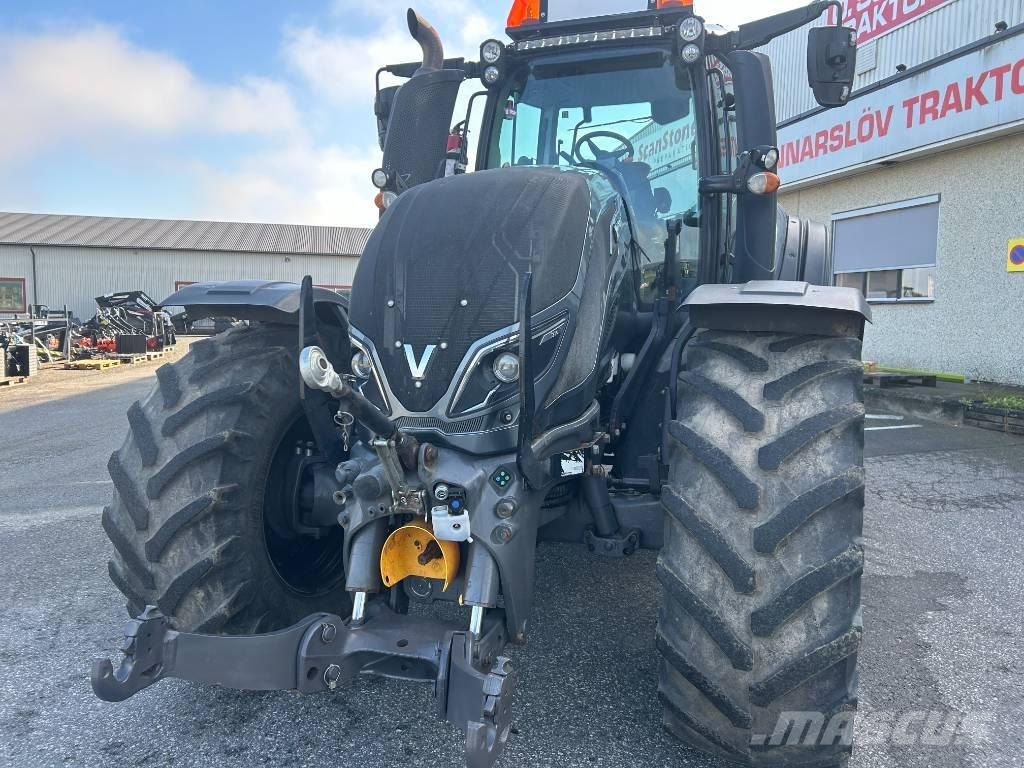 Valtra T 214 D Tractors