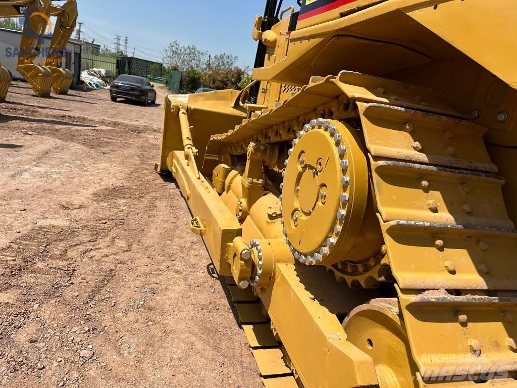 CAT D 8 R Crawler dozers