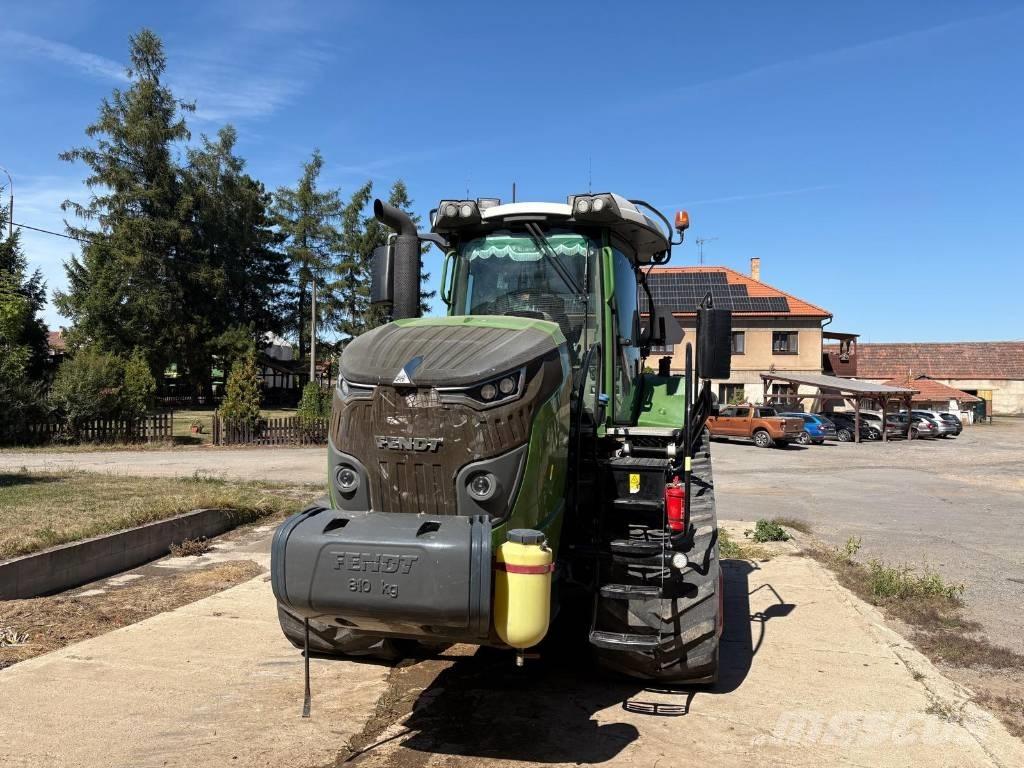 Fendt 943 Vario MT Tractors