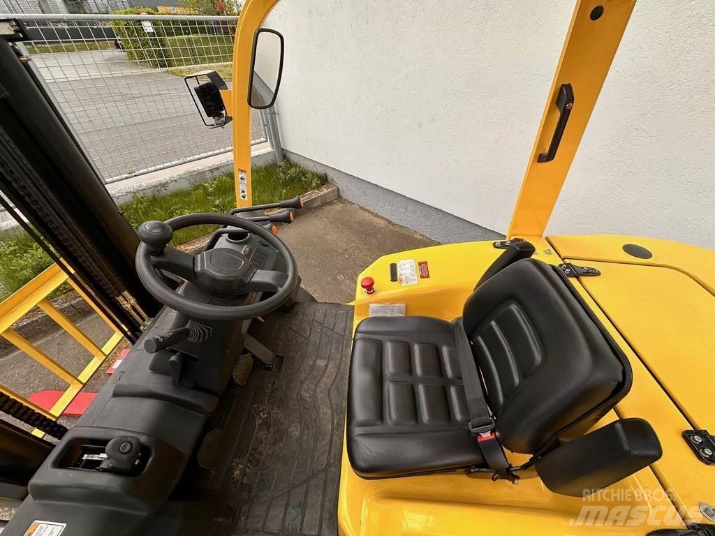 Hyster H5.0UT Diesel Forklifts