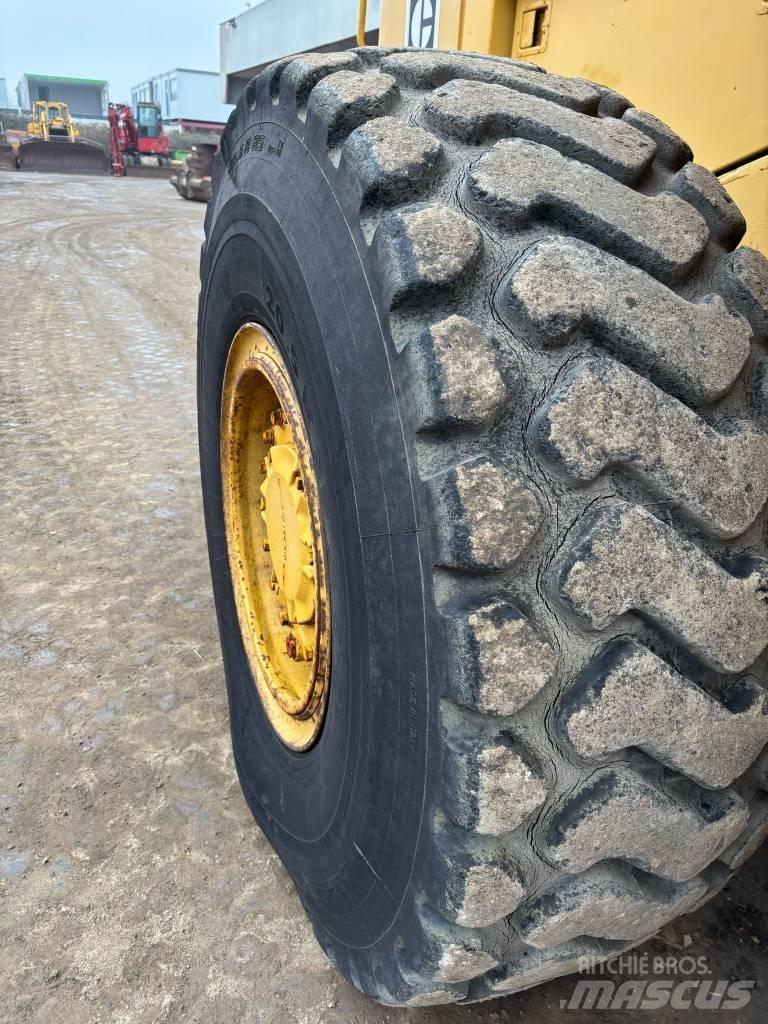 CAT 950 B Wheel Loaders