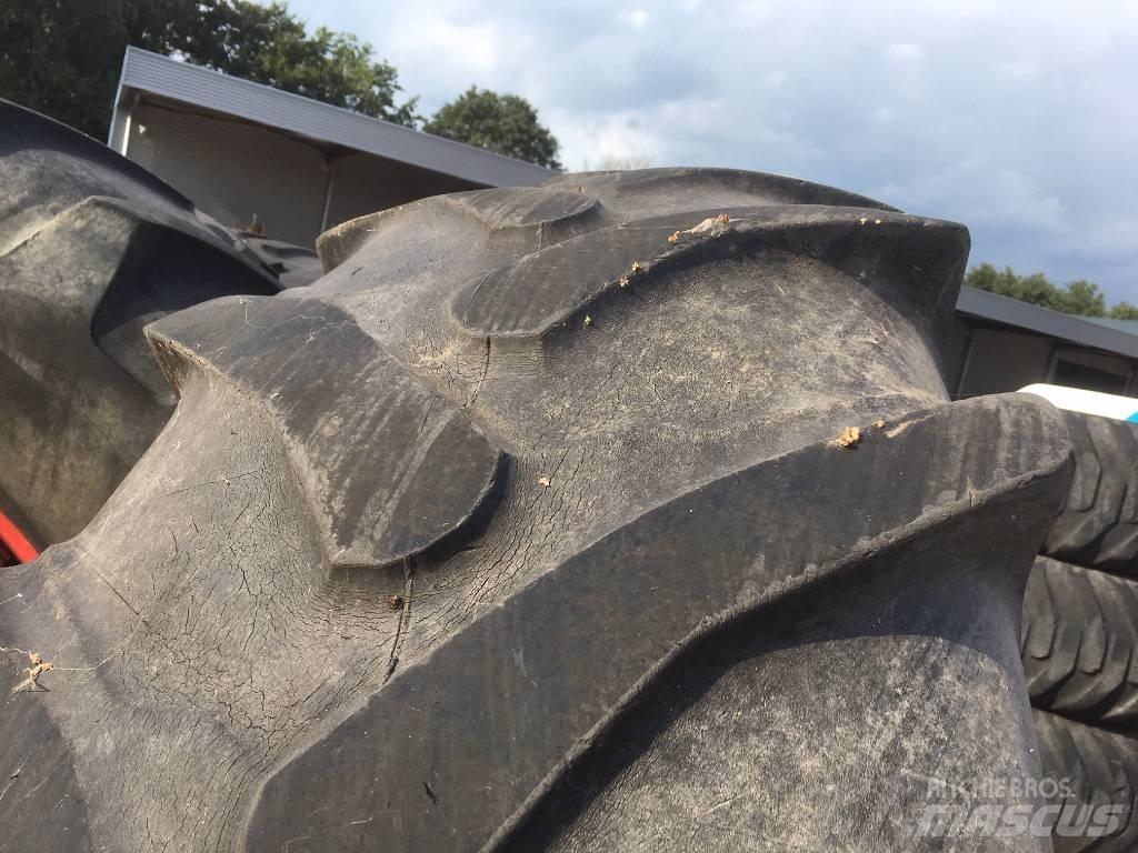 Taurus 20.8 R 38 Tires, wheels and rims