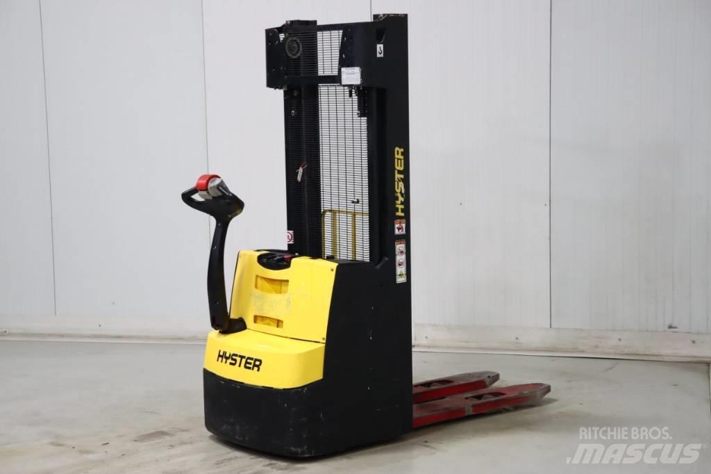Hyster S 1.2 Pedestrian stacker