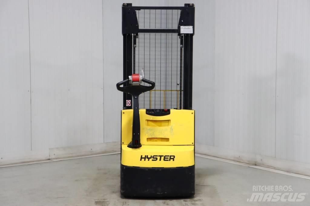 Hyster S 1.2 Pedestrian stacker