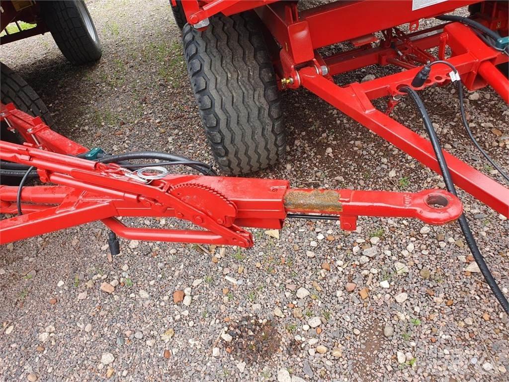 Farmtech ZDK 800 Dump Trailers