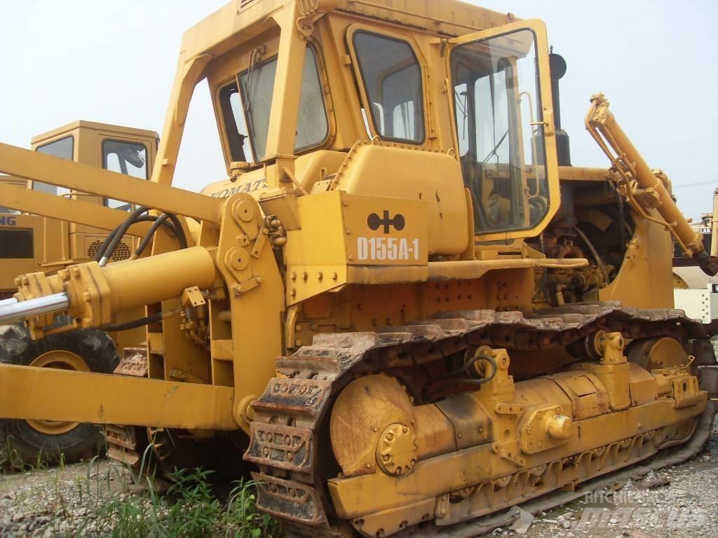 Komatsu D 155 A-1 Crawler dozers