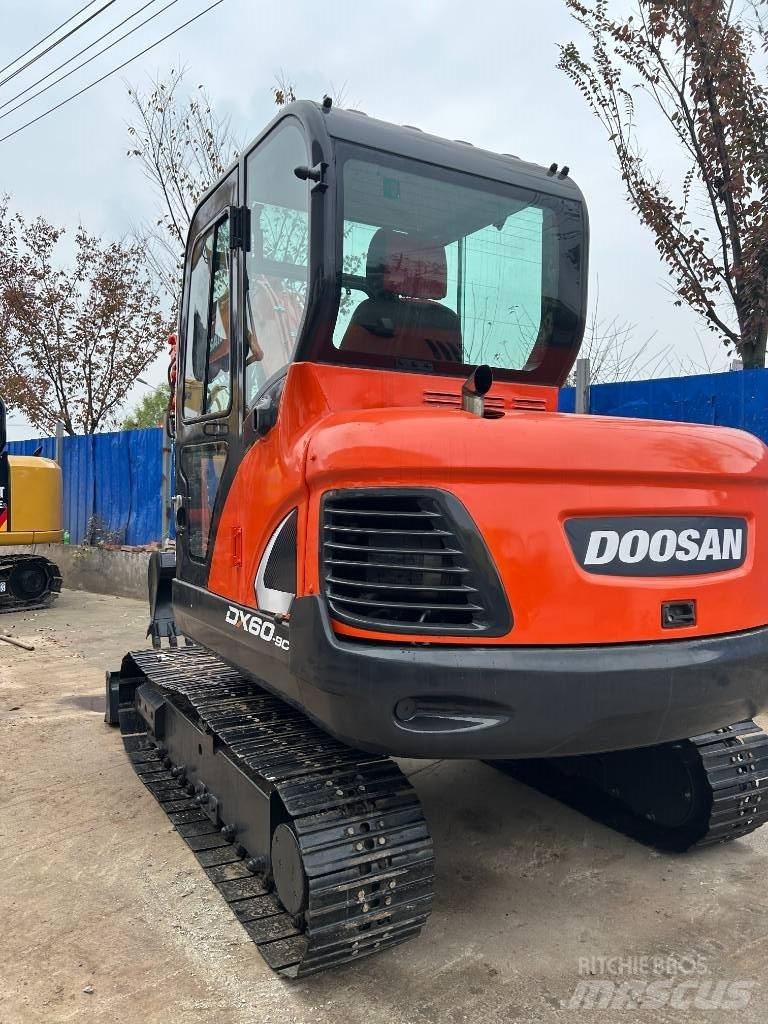 Doosan DX 60 Mini Excavators <7t (Mini Diggers)