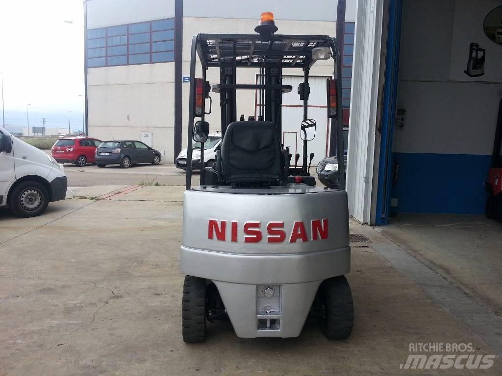 Nissan Q02L25CU Electric Forklifts