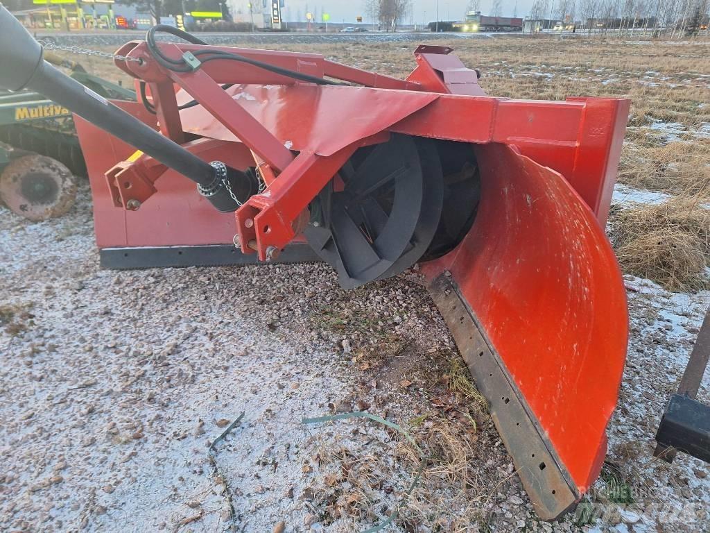 TR 270 Snow Blowers