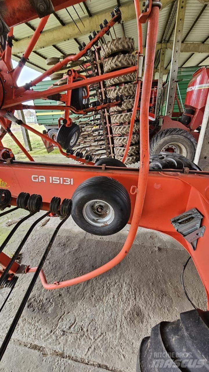 Kuhn GA 15131 Swathers \ Windrowers