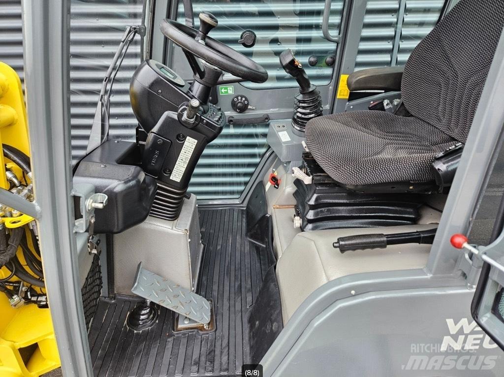 Wacker Neuson WL 32 Wheel Loaders