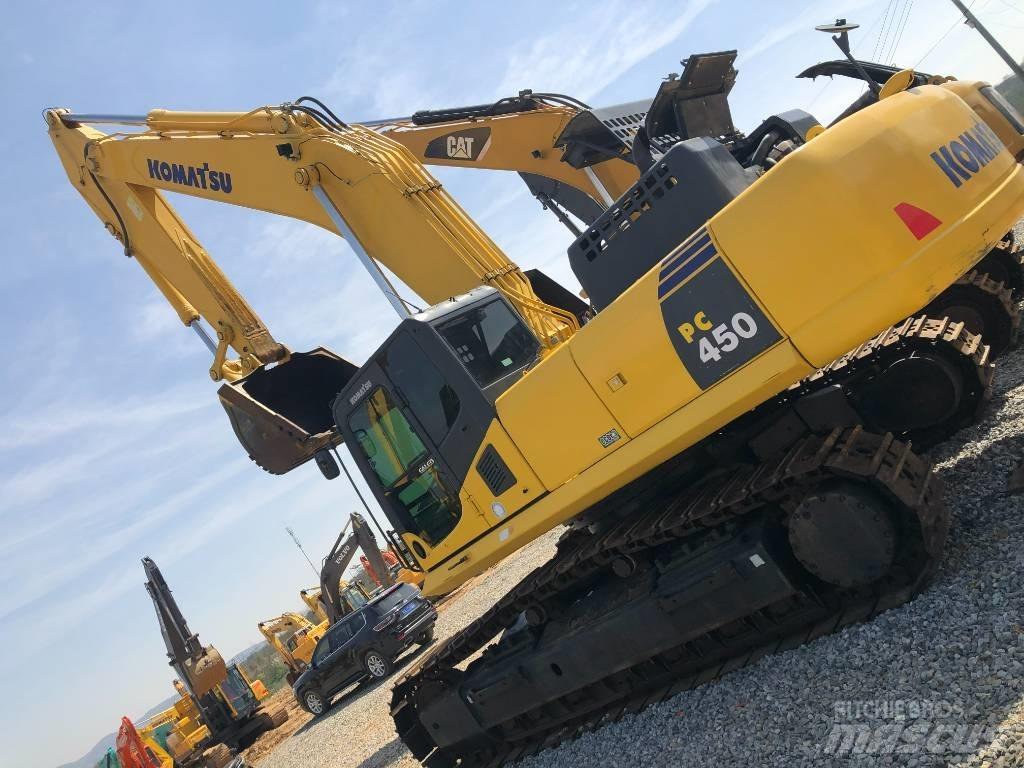 Komatsu 450 Crawler Excavators