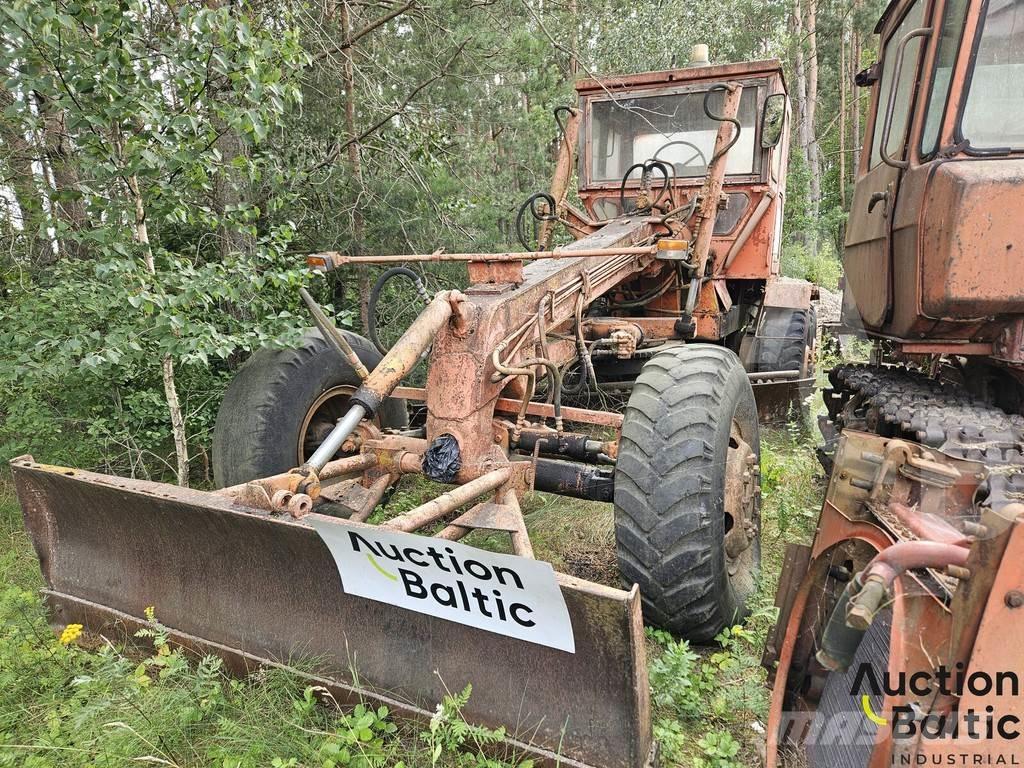  Onbekend DZ-99 Motor Graders