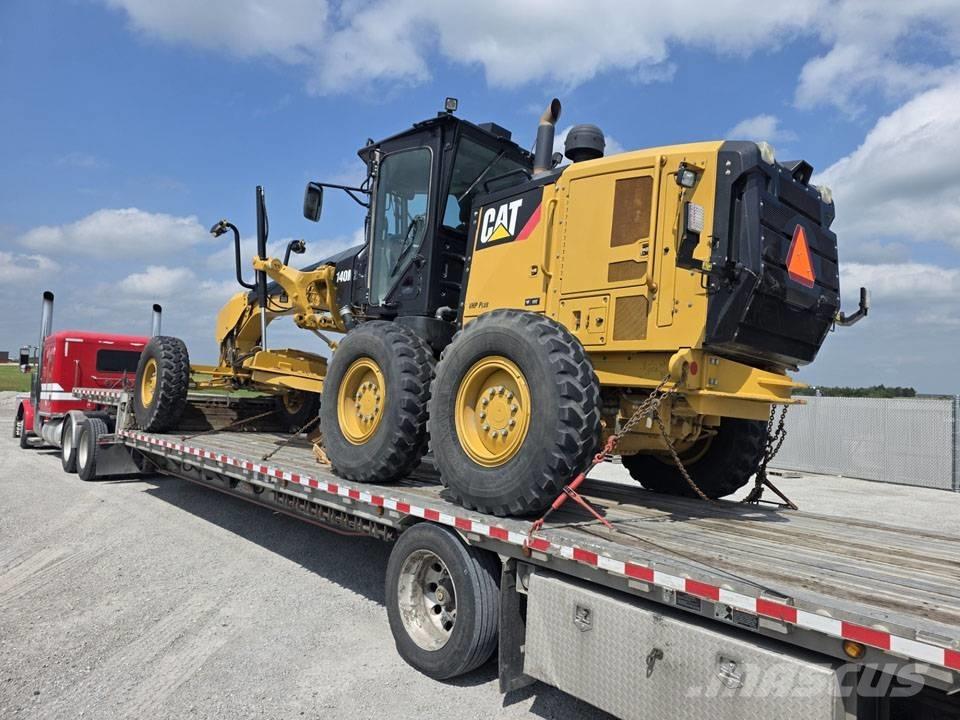 CAT 140 M 2 Motor Graders