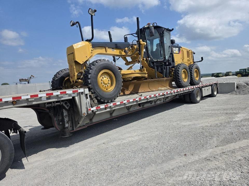 CAT 140 M 2 Motor Graders