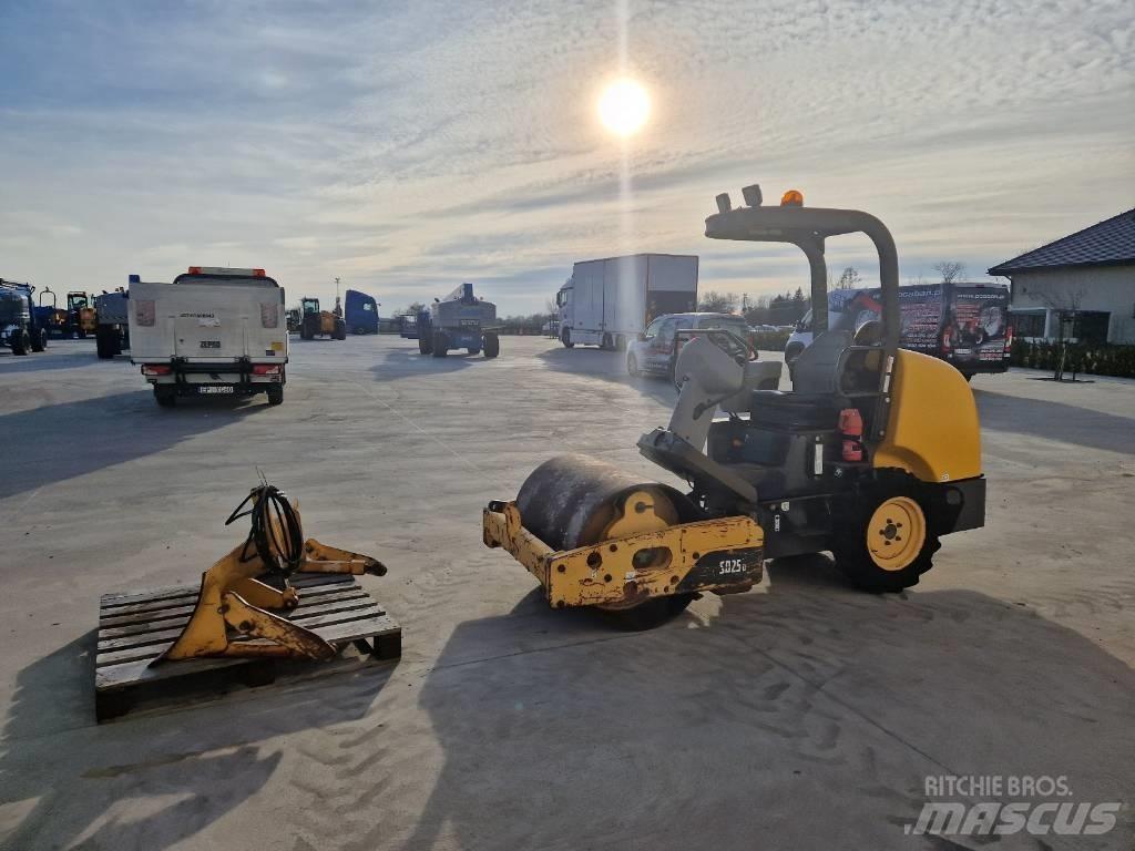 Volvo SD 25 D  R329 Single drum rollers