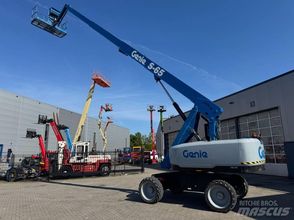 Genie S 65 Telescopic boom lifts