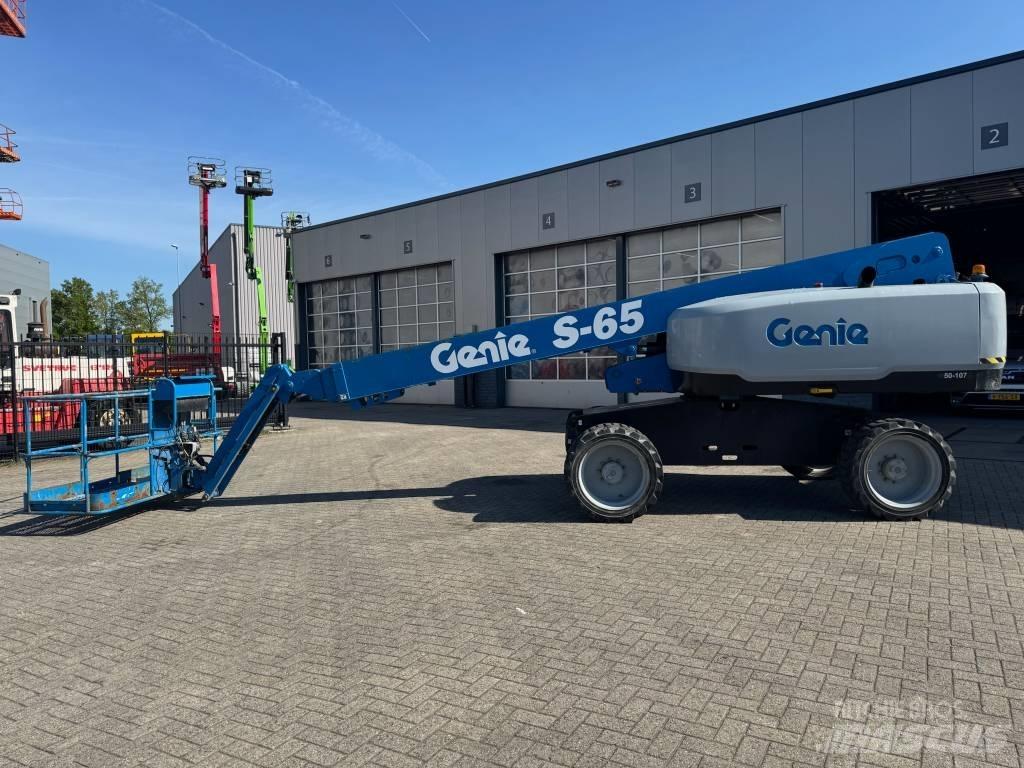Genie S 65 Telescopic boom lifts