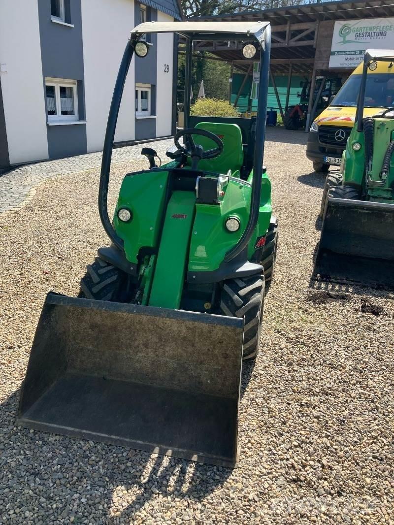 Avant 225 Mini Loader
