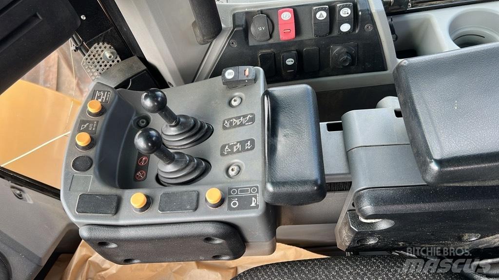 CAT 972 M Wheel Loaders