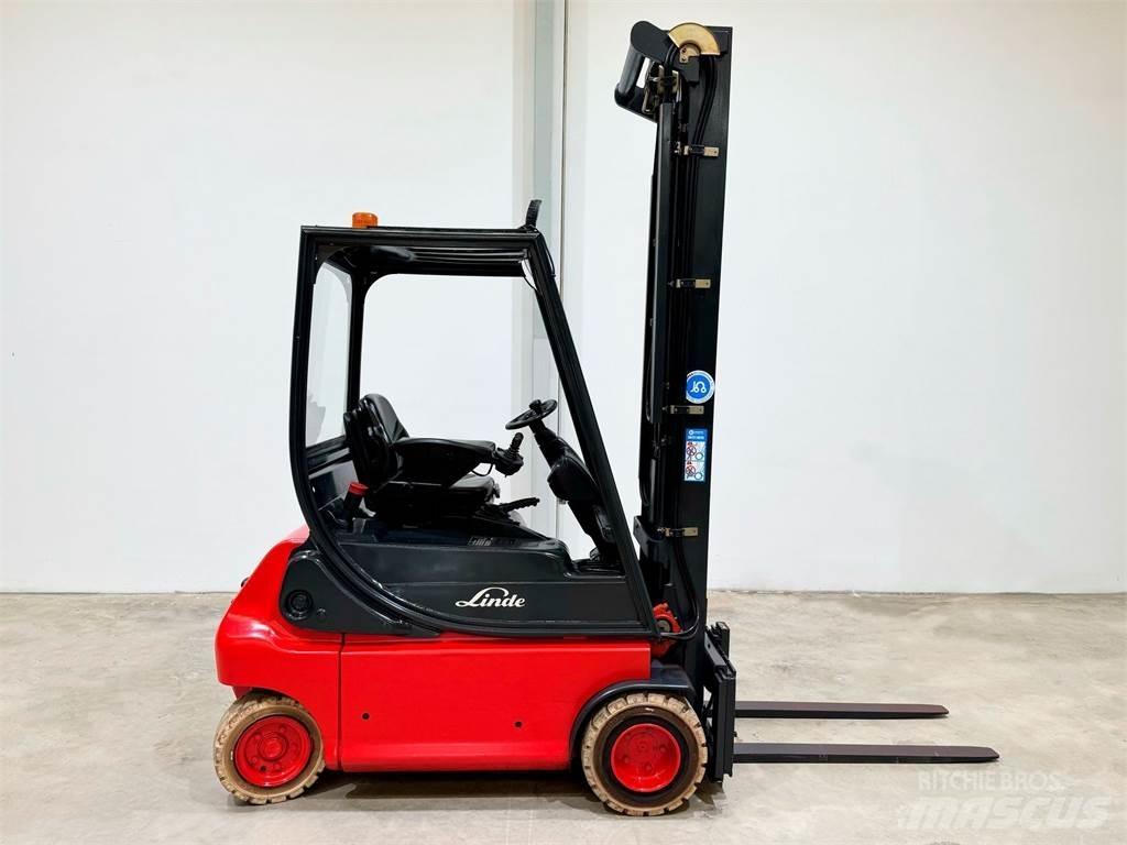 Linde E18P 02 Electric Forklifts