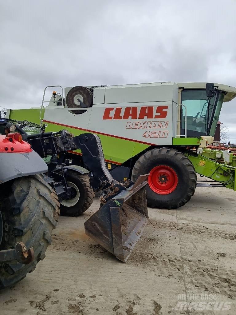 CLAAS Lexion 420 Combine Harvesters