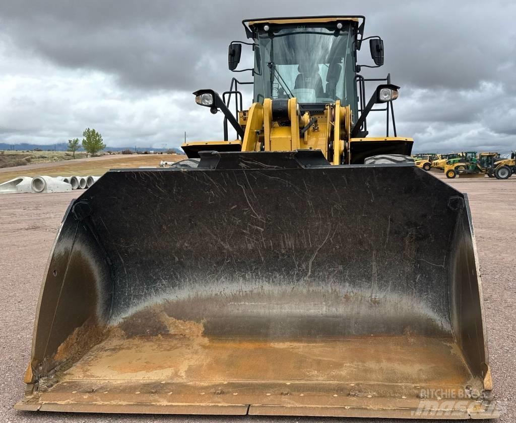 CAT 950M Wheel Loaders