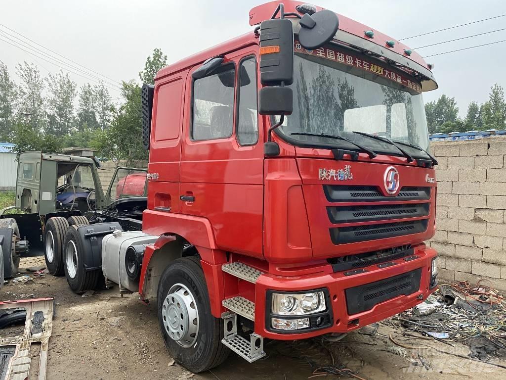 Shacman F3000 6X4 Conventional Trucks / Tractor Trucks