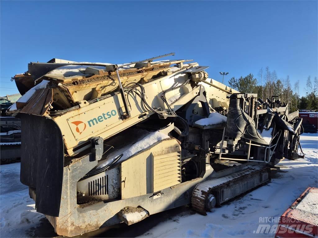 Metso ST 272 Mobile screeners