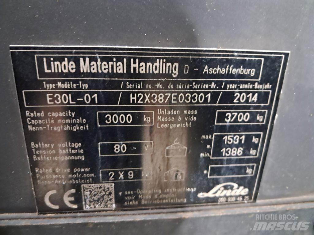 Linde E30L-01 Electric Forklifts